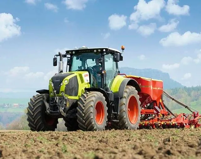 Talleres Santos Martín tractor agrícola